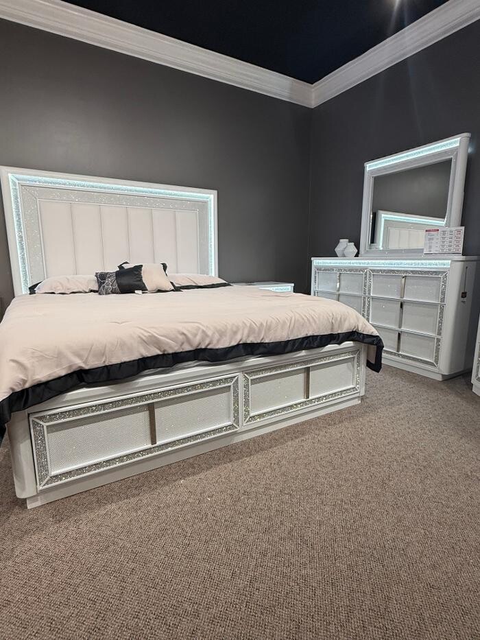 Images 5th Avenue Furniture
