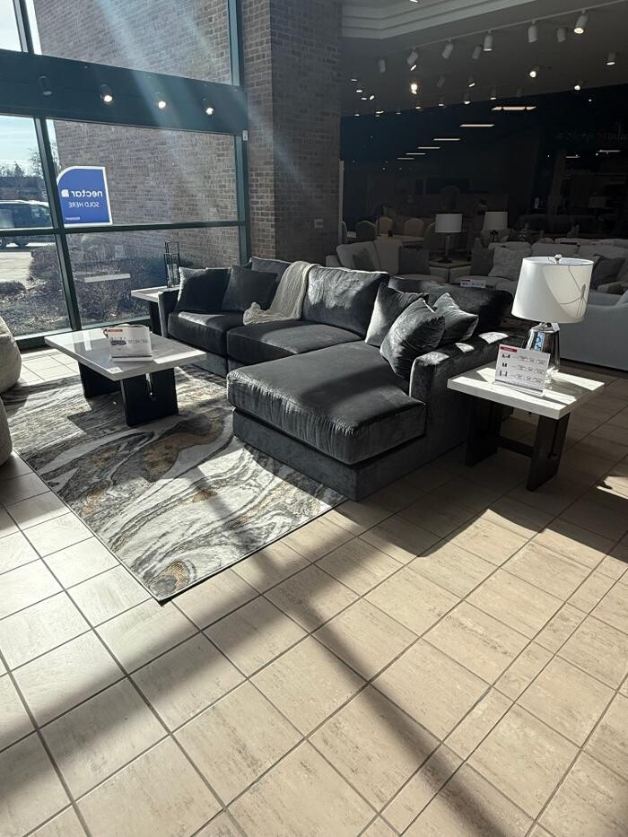 Images 5th Avenue Furniture