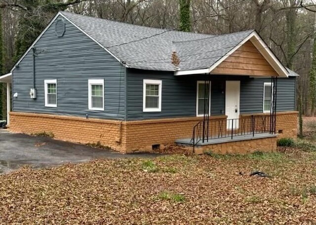 Images Mae Thompson Realty