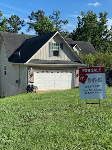 Images Mae Thompson Realty