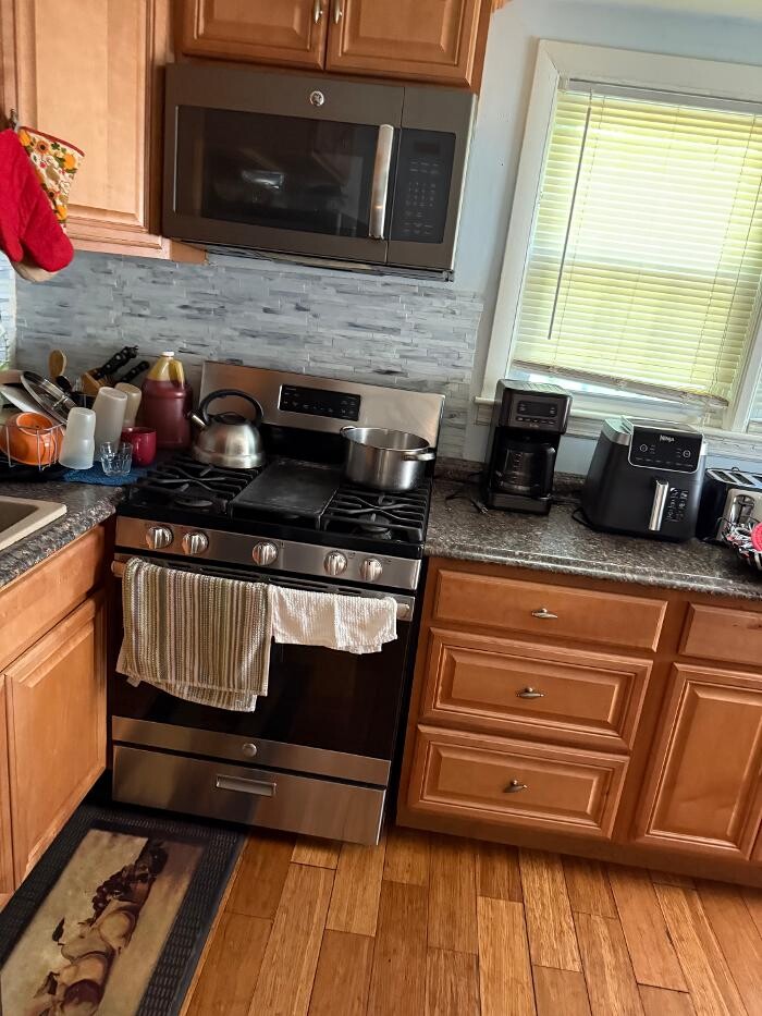 Images Appolon Cleaning Services LLC