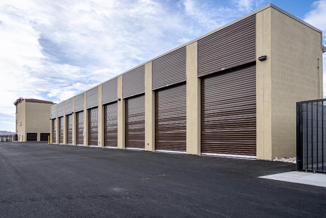 Images Indigo Self Storage - Robindale