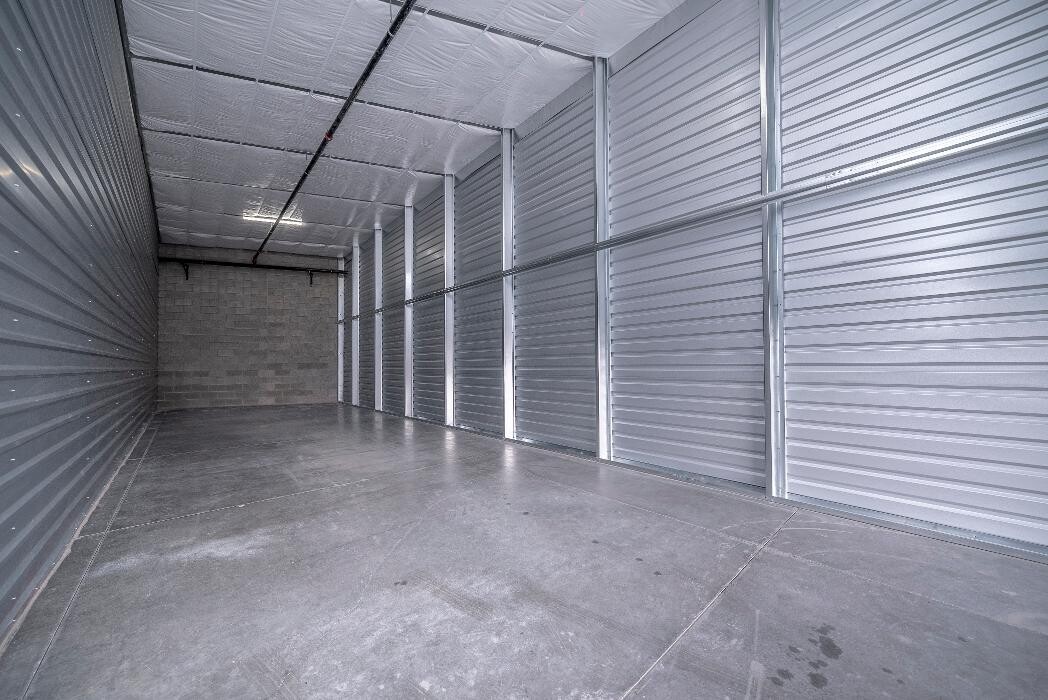 Images Indigo Self Storage - Robindale