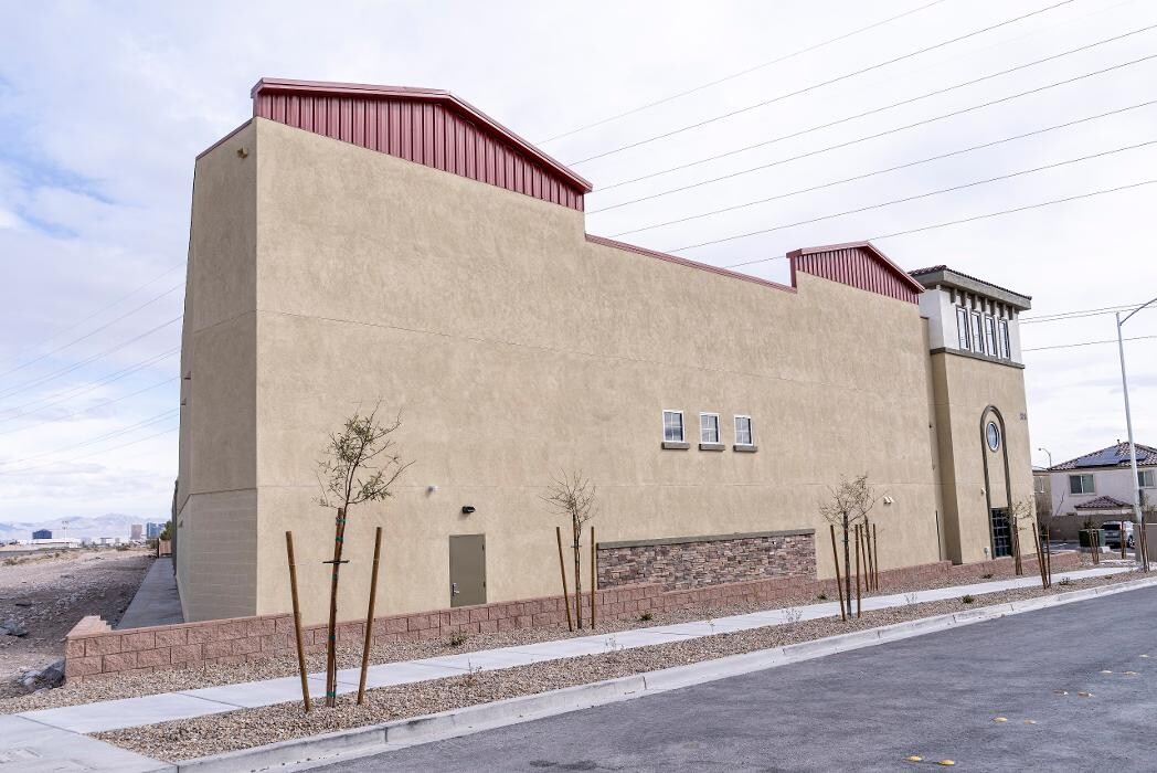 Images Indigo Self Storage - Robindale