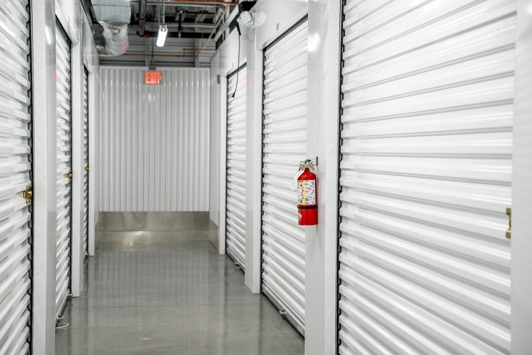 Images Indigo Self Storage - Robindale