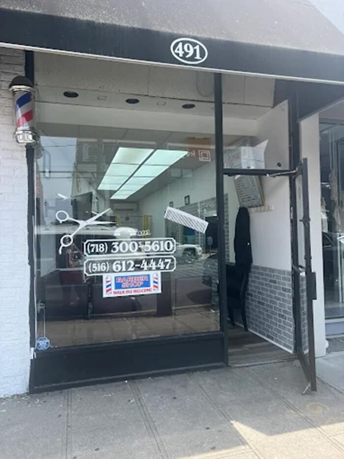 Images Efraim's Barber Shop