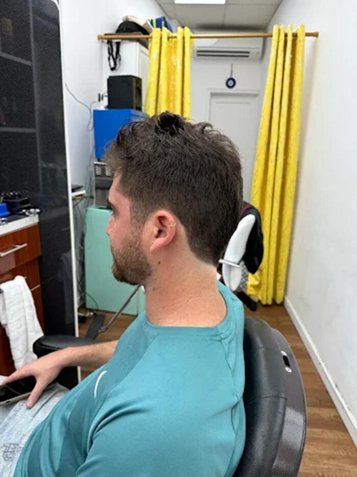 Images Efraim's Barber Shop