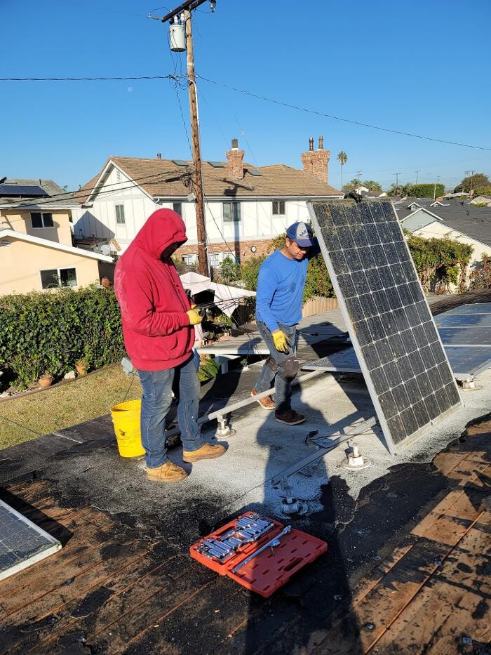 Images EC Renewables Inc