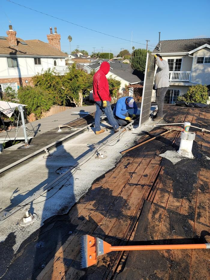 Images EC Renewables Inc