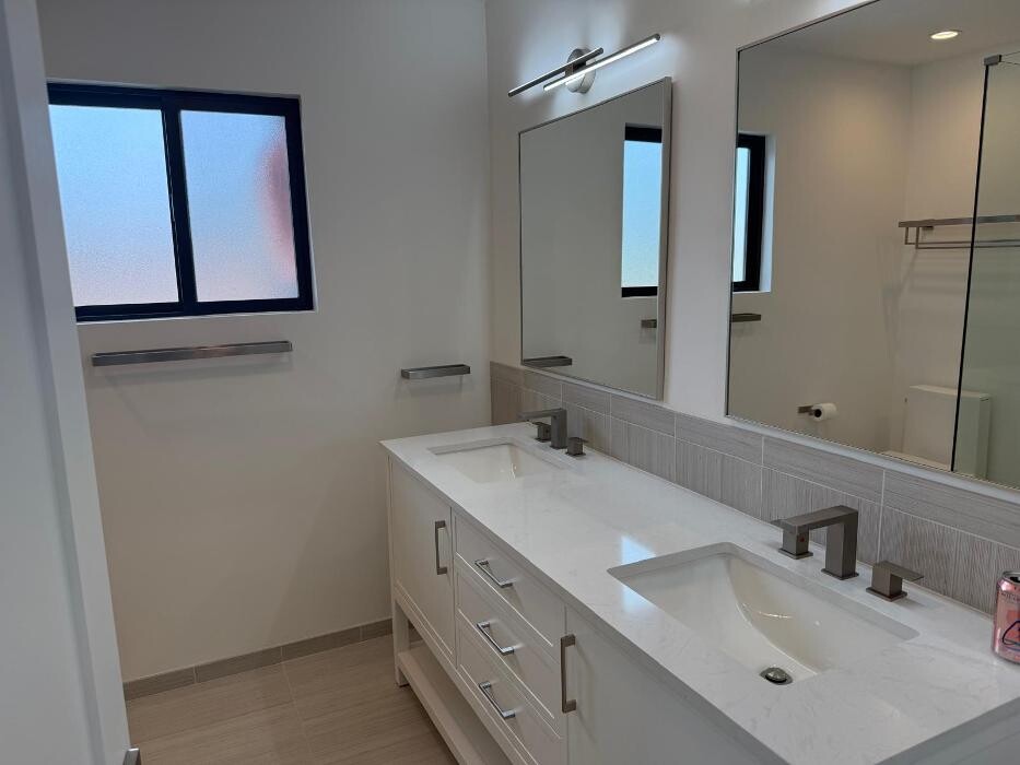 Images EC Renewables Inc