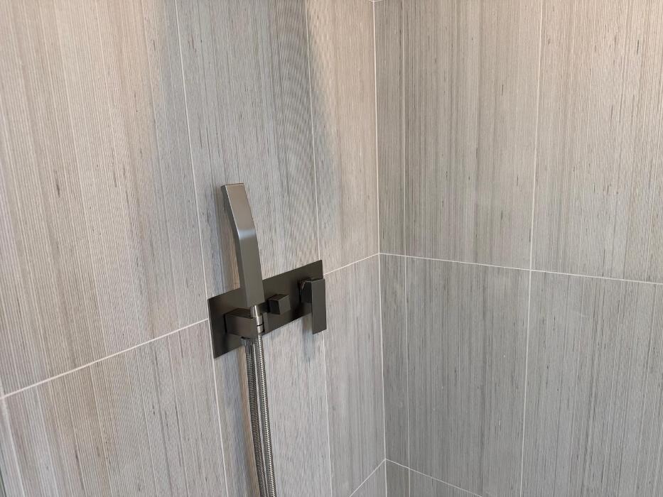 Images EC Renewables Inc