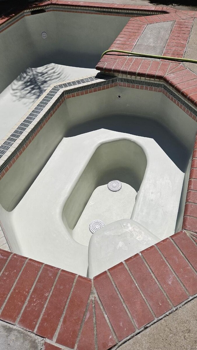 Images EC Renewables Inc