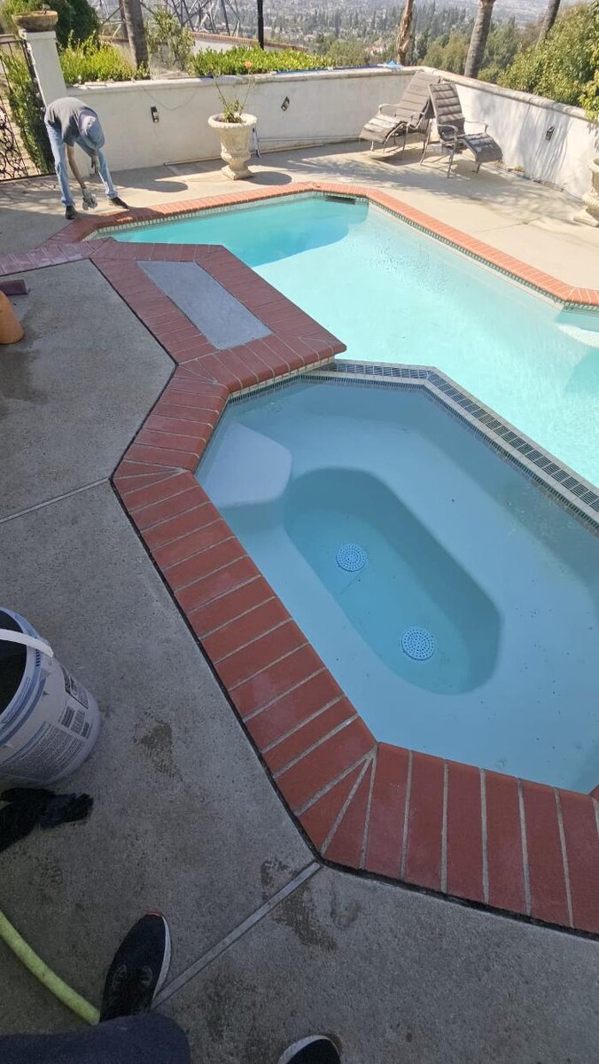 Images EC Renewables Inc