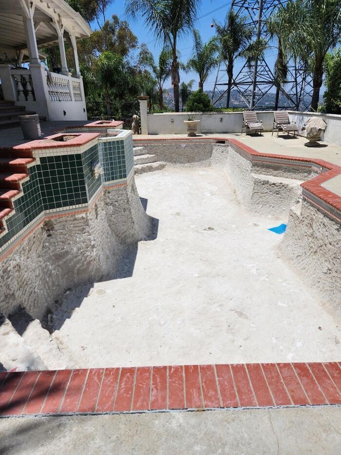 Images EC Renewables Inc