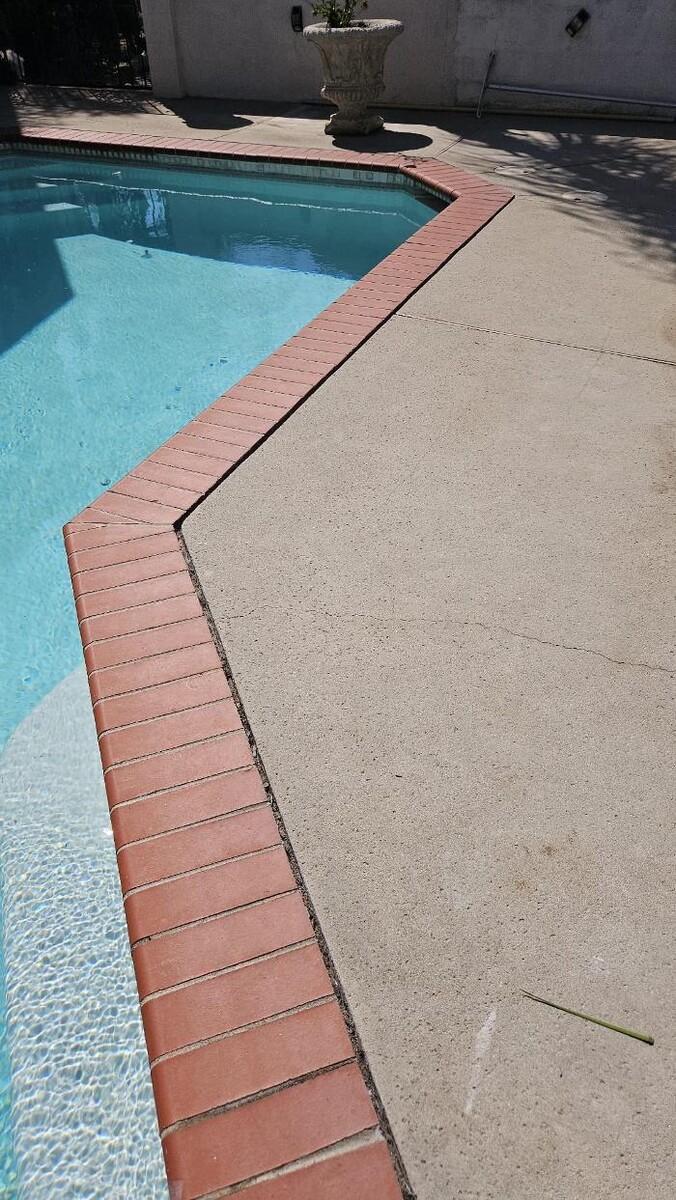 Images EC Renewables Inc