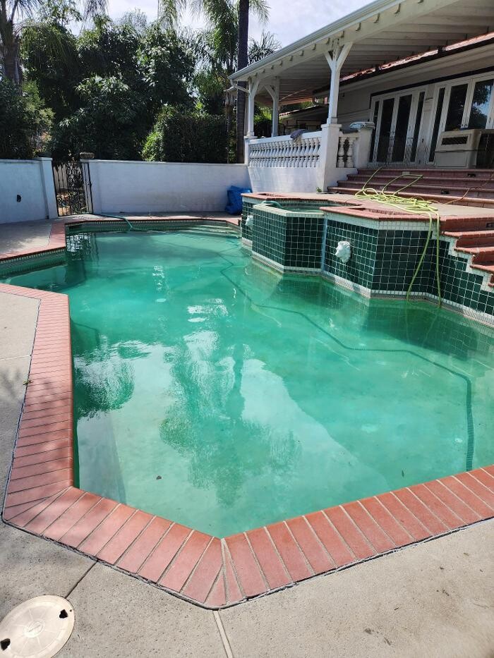 Images EC Renewables Inc