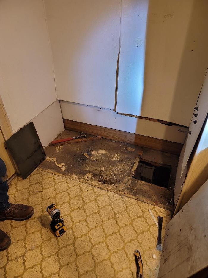 Images EC Renewables Inc