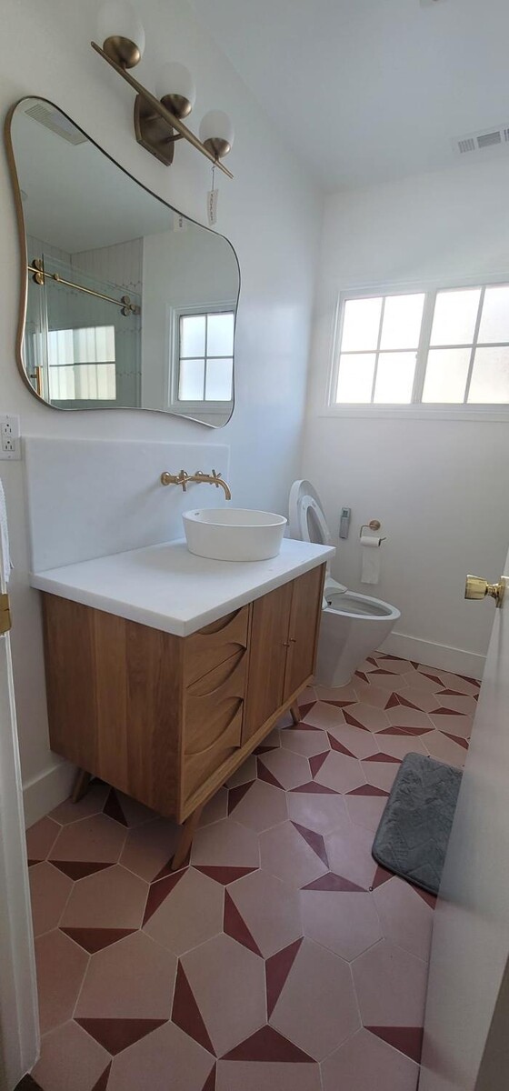 Images EC Renewables Inc