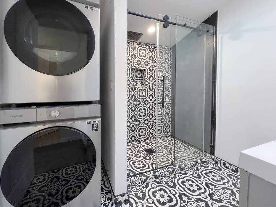 Images EC Renewables Inc