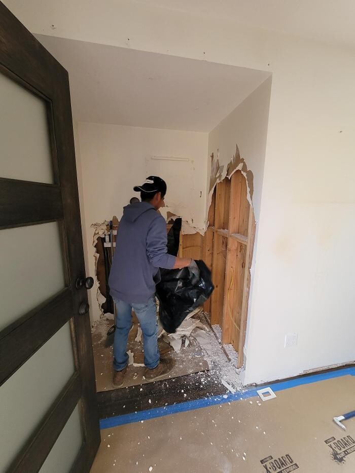 Images EC Renewables Inc