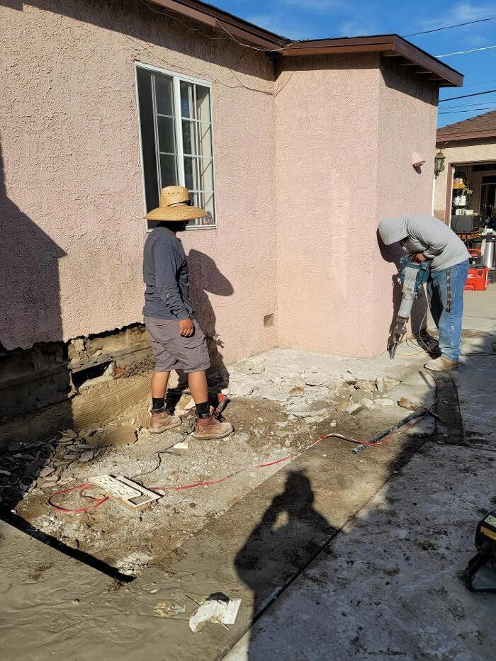 Images EC Renewables Inc