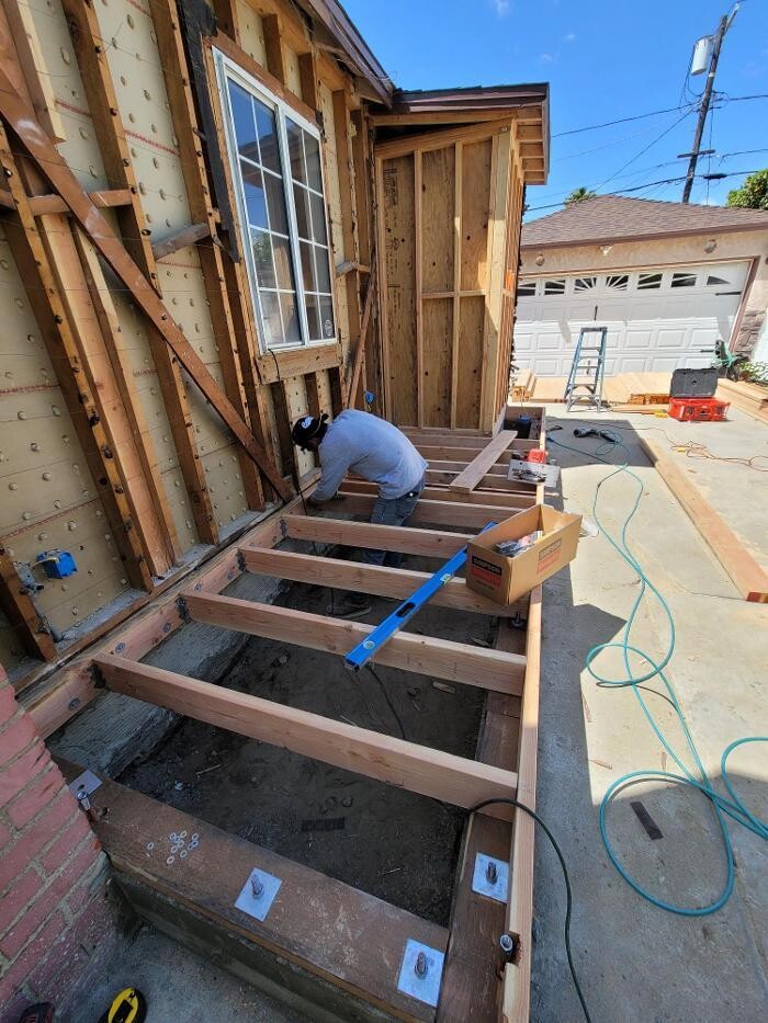 Images EC Renewables Inc