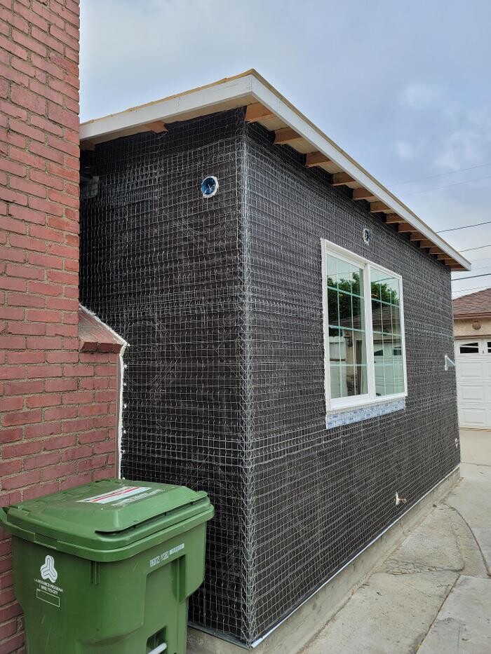 Images EC Renewables Inc