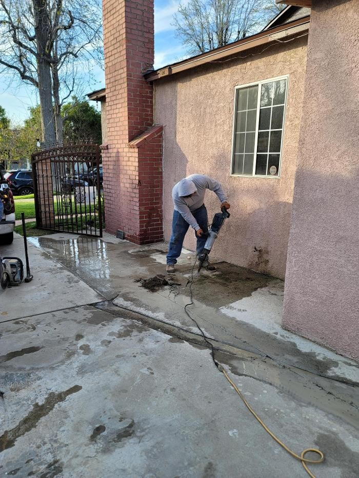 Images EC Renewables Inc