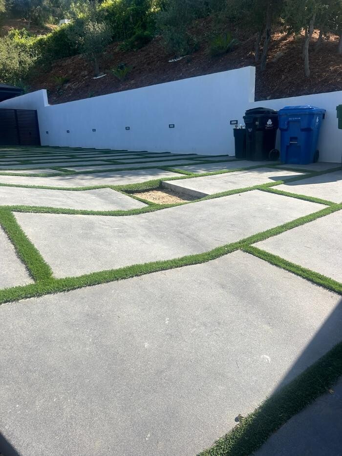 Images EC Renewables Inc