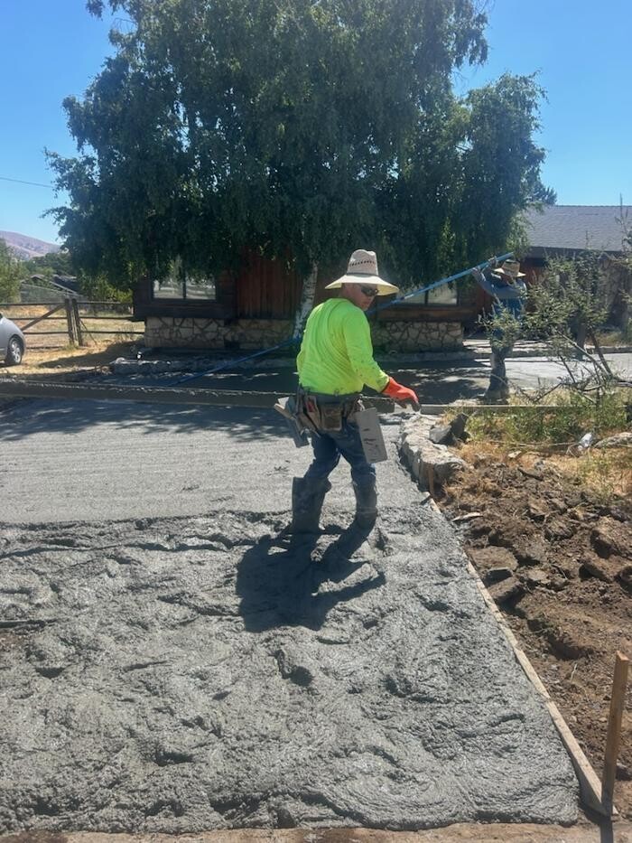 Images EC Renewables Inc