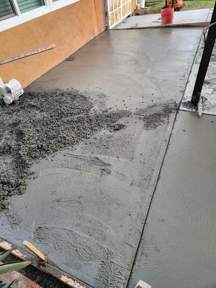 Images EC Renewables Inc