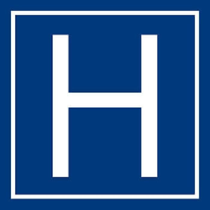 Hewitt Law PLLC Logo