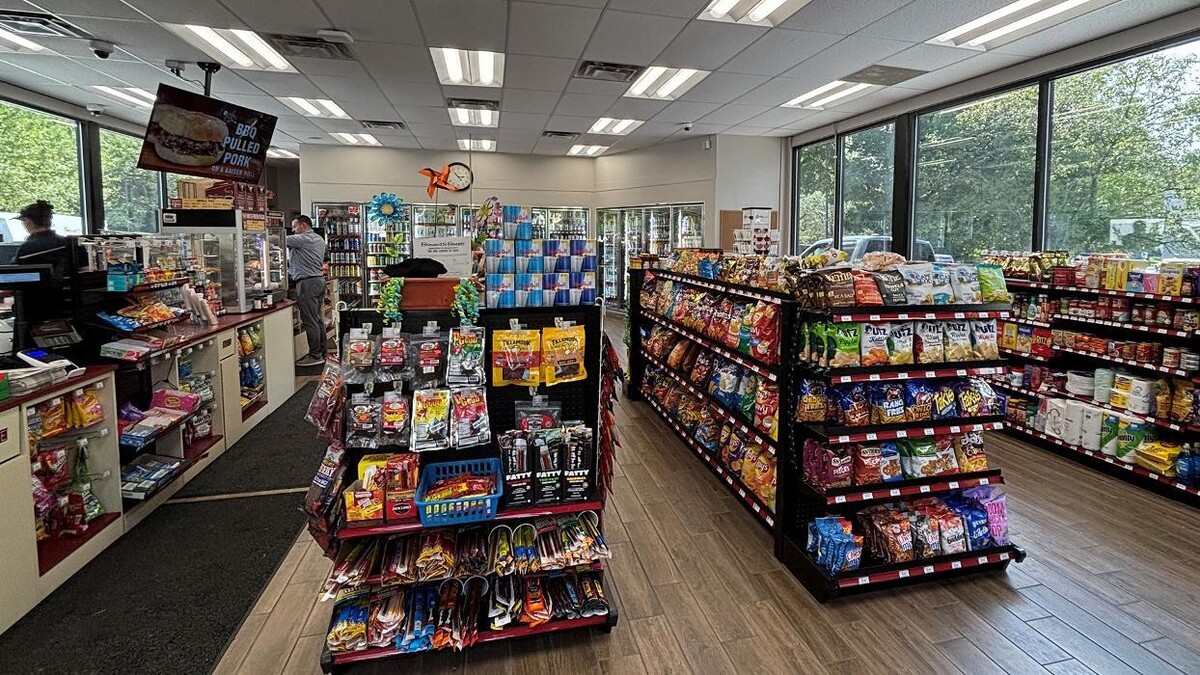 Images Stewart's Shops