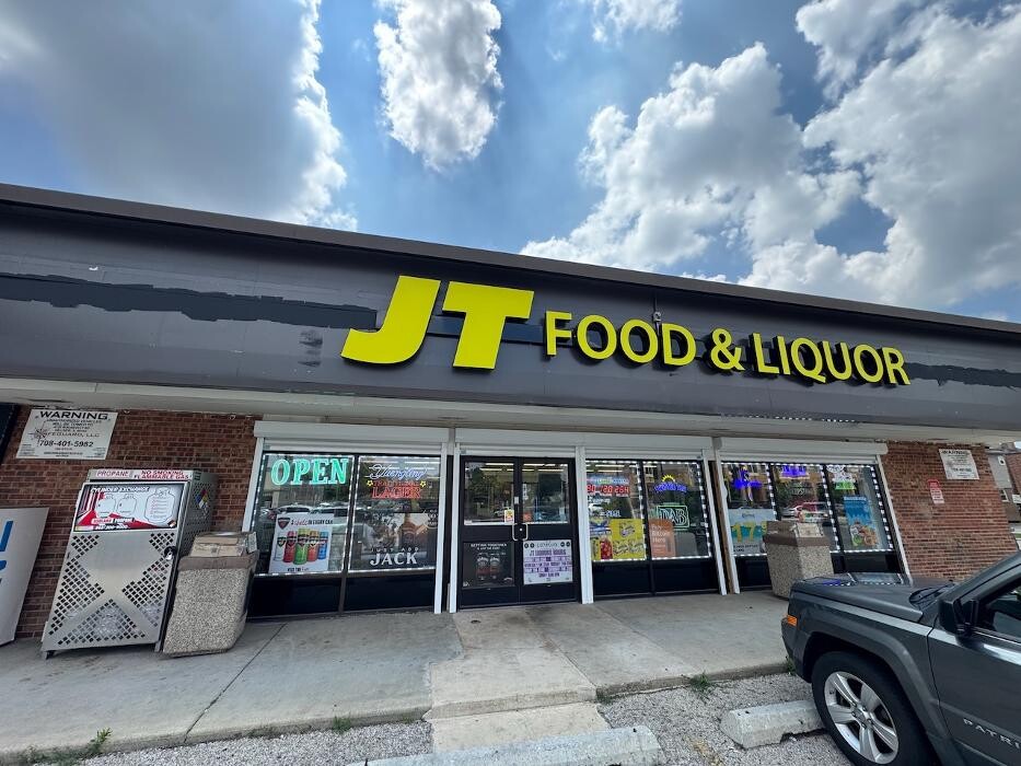 Images CoinFlip Bitcoin ATM - J T FOOD AND LIQUOR (Chicago)