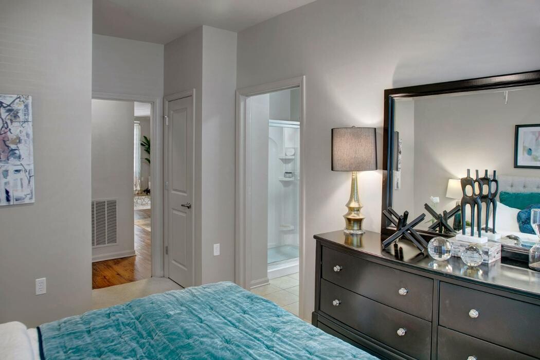 Images Providence Place Apartments