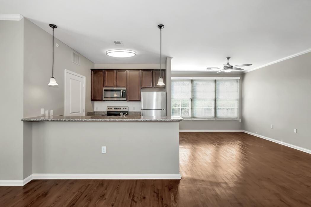 Images Providence Place Apartments