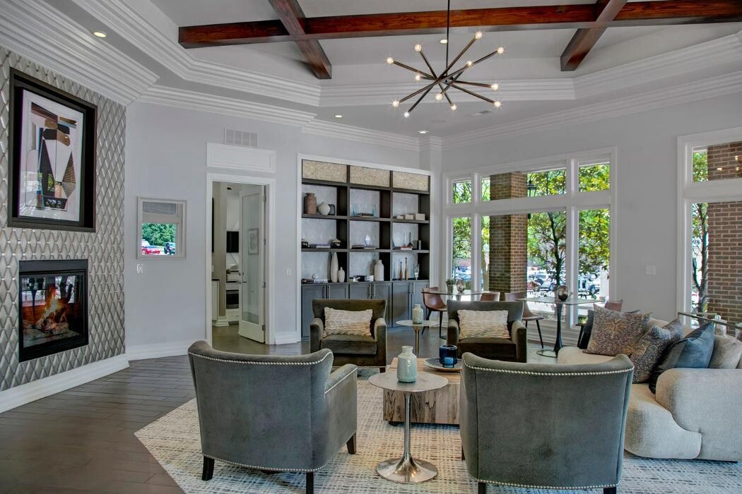 Images Providence Place Apartments