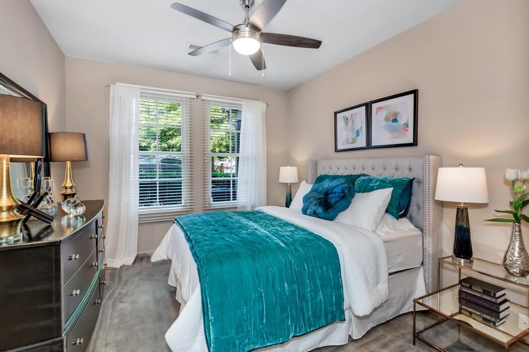 Images Providence Place Apartments