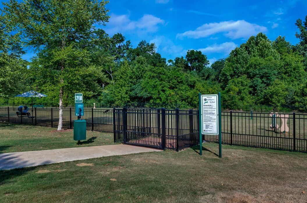 Images Providence Place Apartments