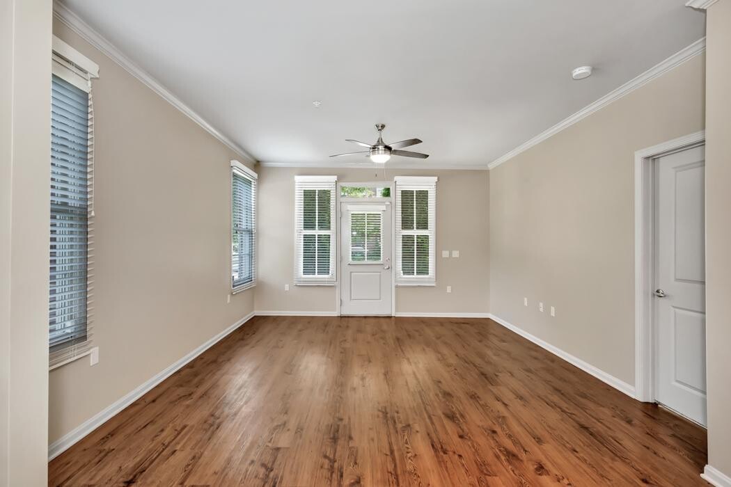 Images Providence Place Apartments