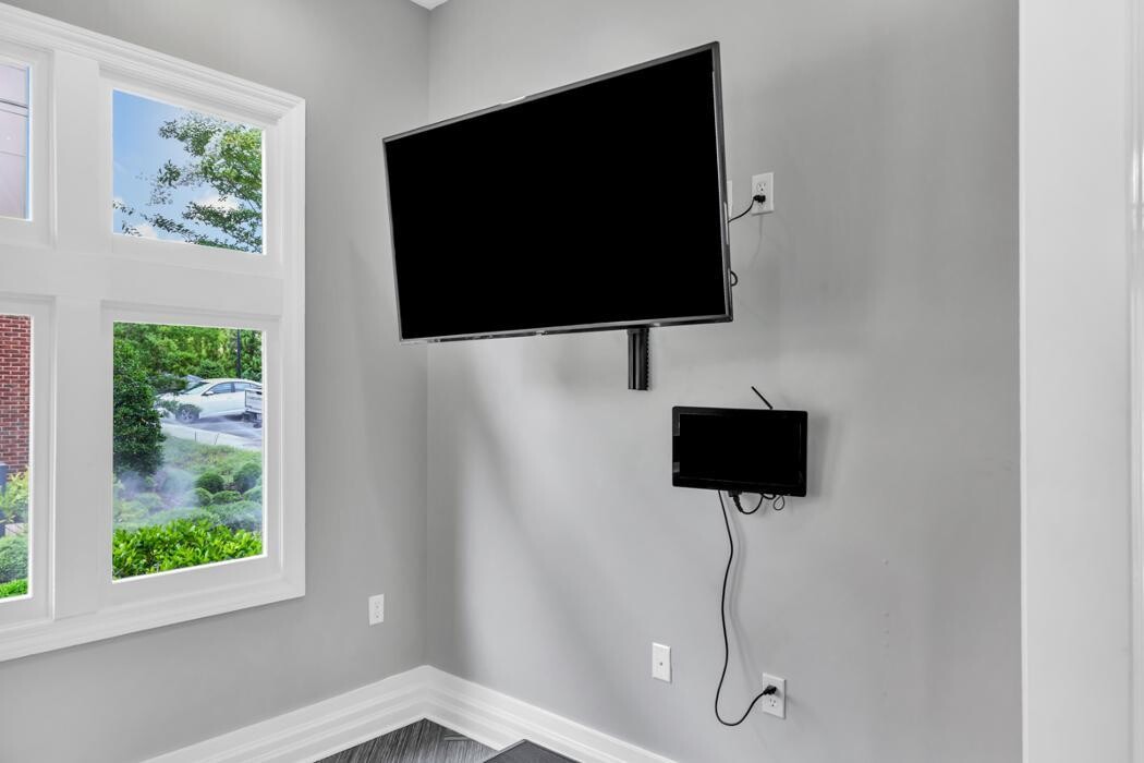 Images Providence Place Apartments