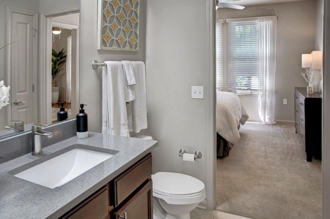 Images Providence Place Apartments