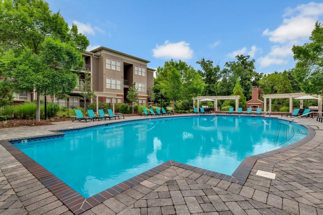 Images Providence Place Apartments