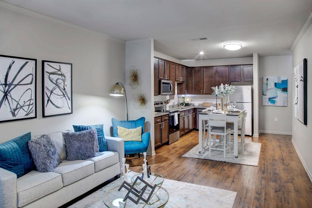 Images Providence Place Apartments