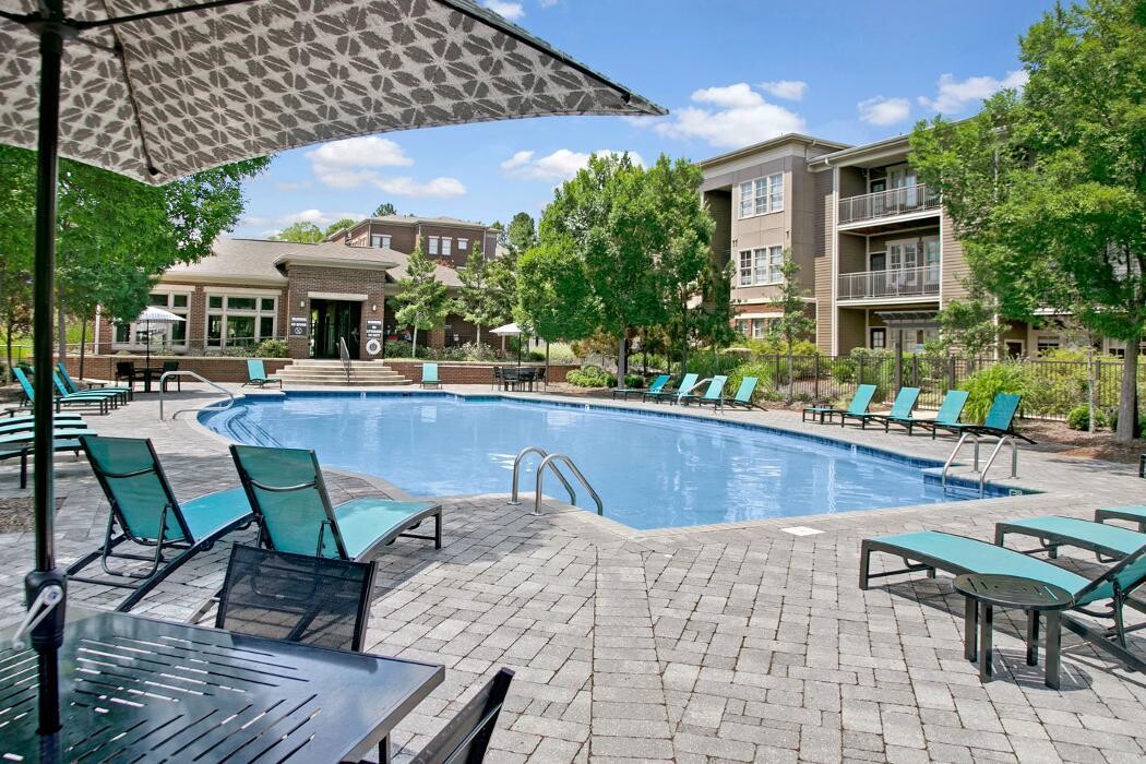 Images Providence Place Apartments