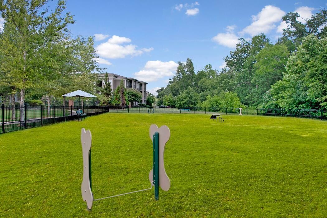 Images Providence Place Apartments