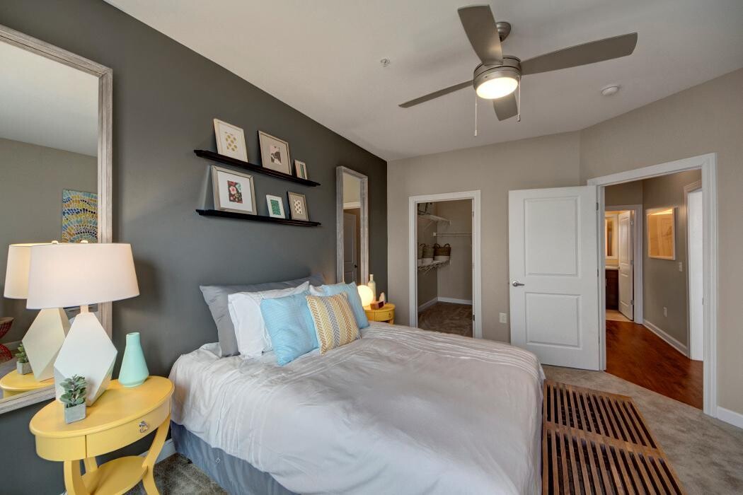 Images The Promenade Apartments at Pinnacle Hills