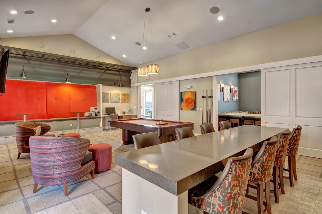 Images The Promenade Apartments at Pinnacle Hills