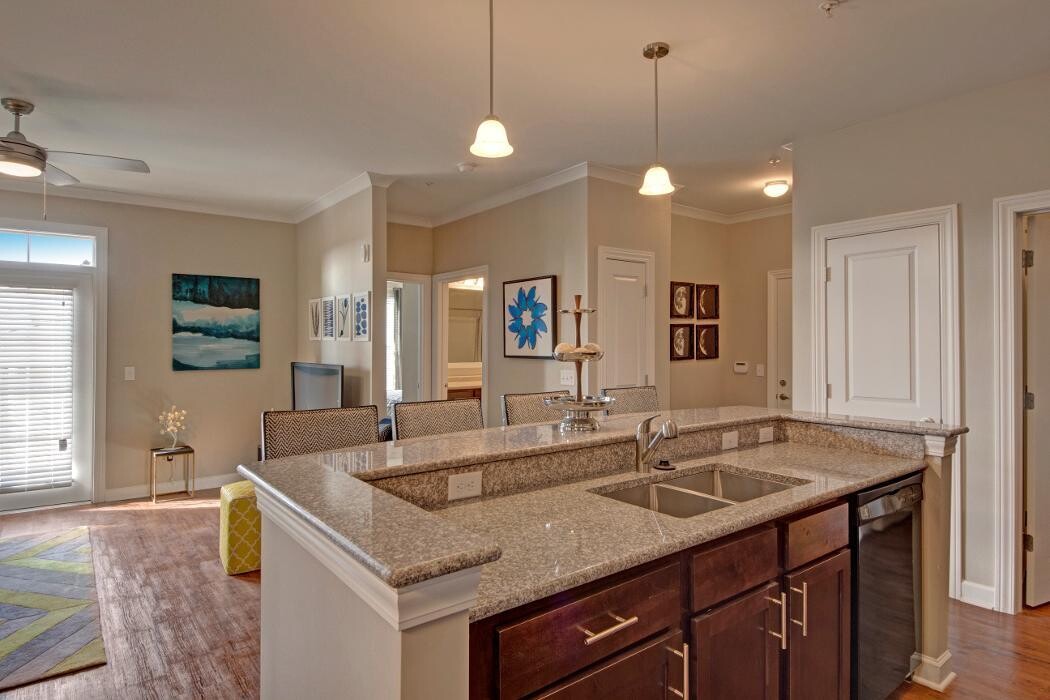 Images The Promenade Apartments at Pinnacle Hills