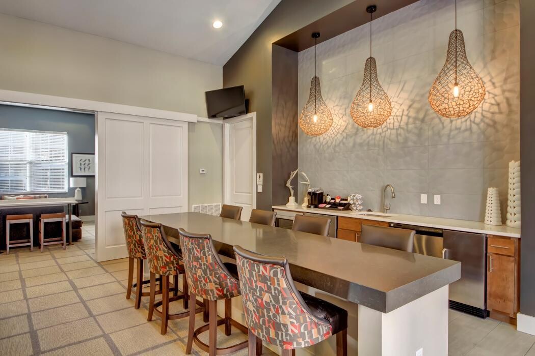 Images The Promenade Apartments at Pinnacle Hills